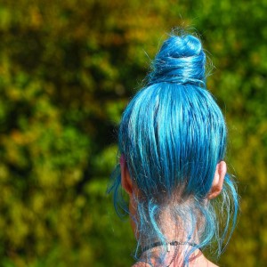 blue-hair-g5a2026b95_1920